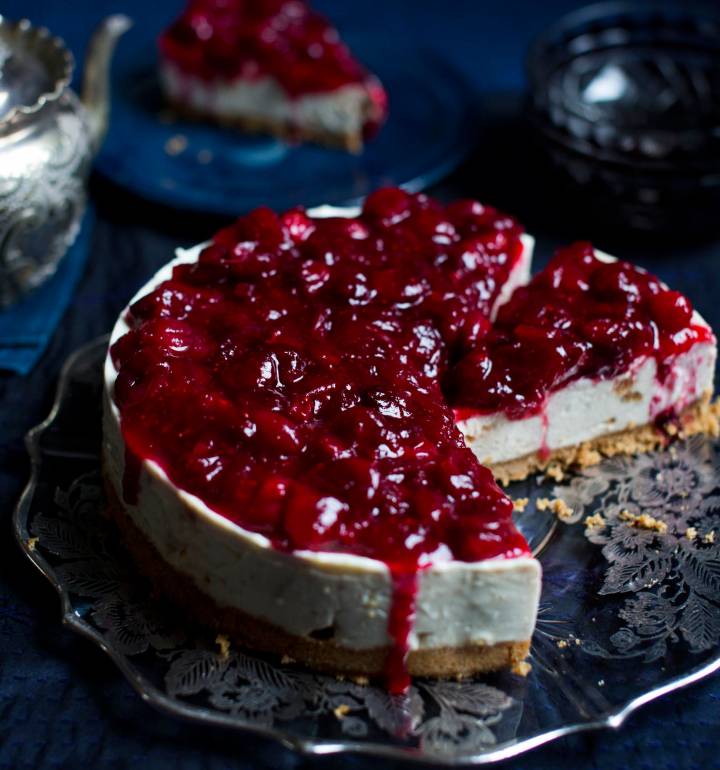 Cranberry and amaretto cheesecake