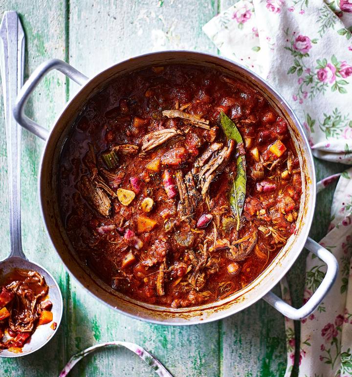 Slow-cooked beef ragout