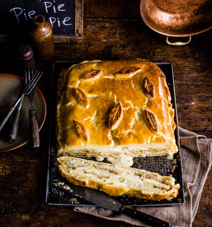 Cheesy dauphinoise and onion pie