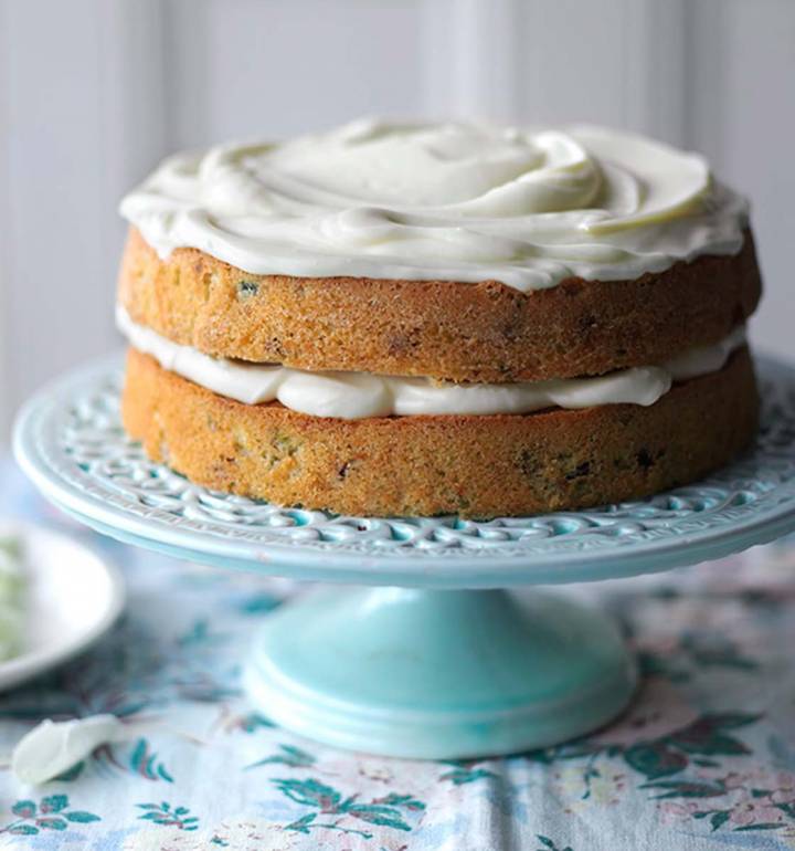 Courgette and sultana cake
