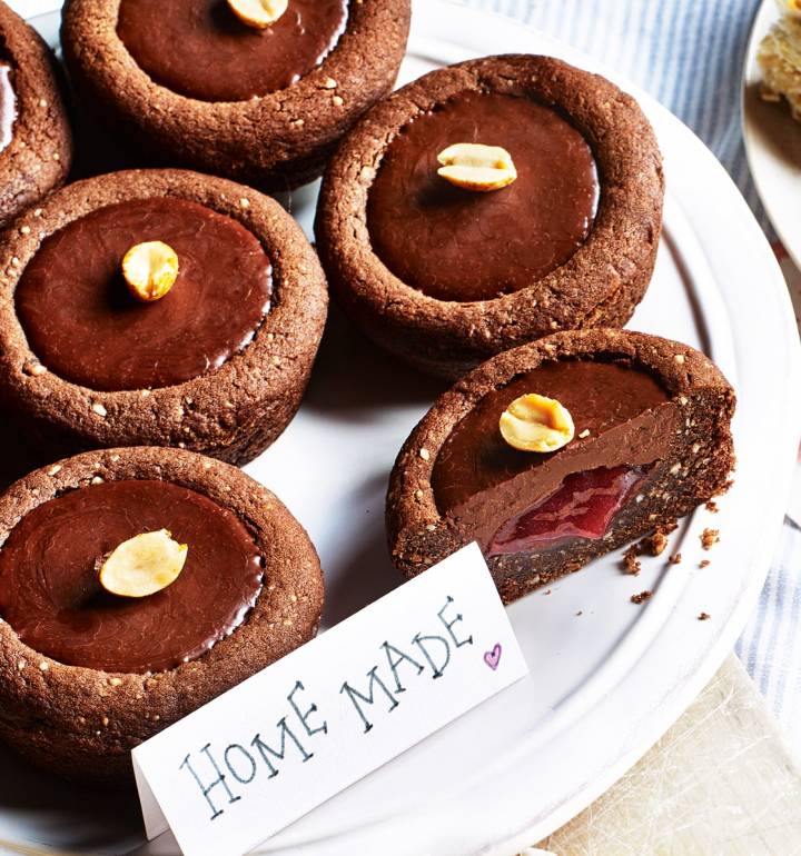 Peanut butter and jelly cookie cups