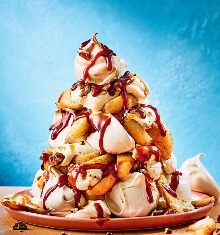 Toffee apple meringue tumble