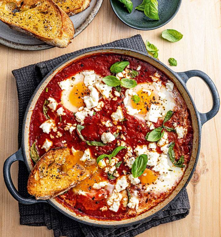 Saucy poached eggs