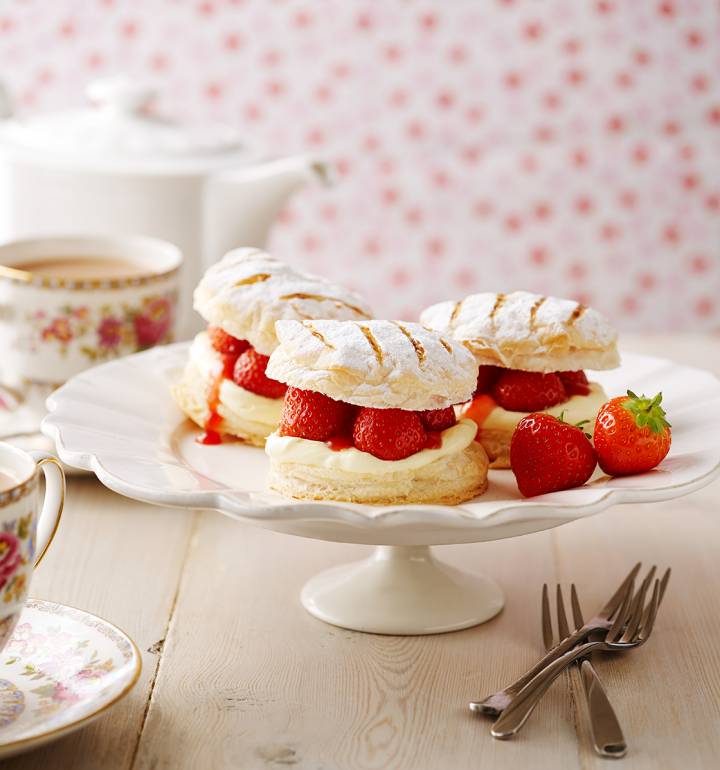 Strawberry and cream mille-feuilles