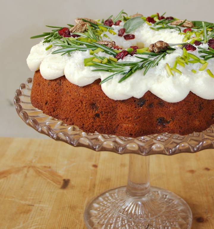 Christmas bundt cake