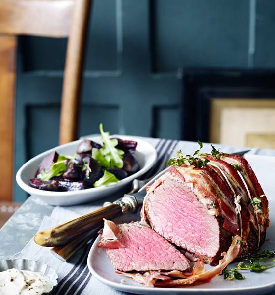 Fast roast beef with thyme beets and horseradish crème fraiche