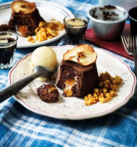 Melting middle toffee apple puddings with apple crisps