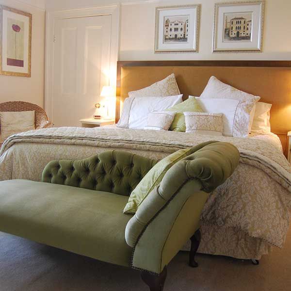 Cawthorne House bedroom