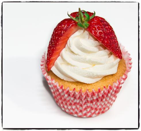 chat-room-vanilla-cupcake.jpg