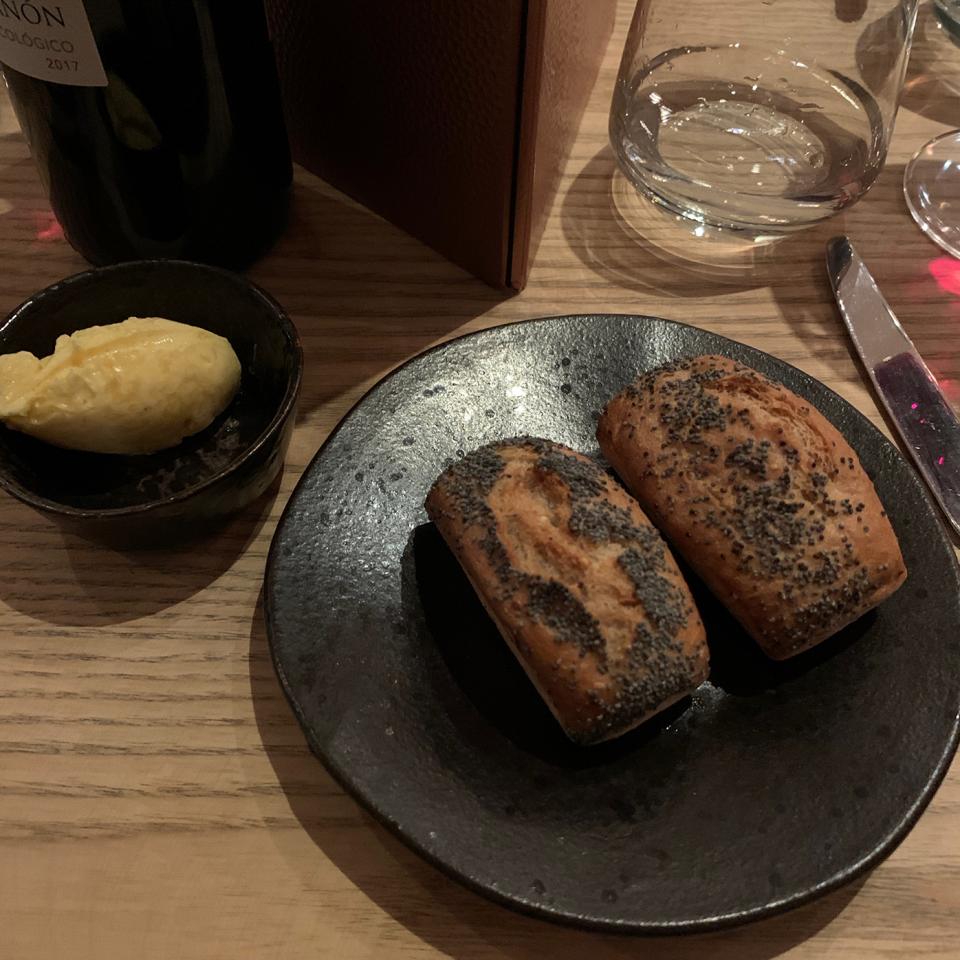 Delicious mini loaves with chicken skin butter