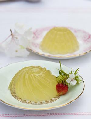 elderflower-jelly-300.jpg