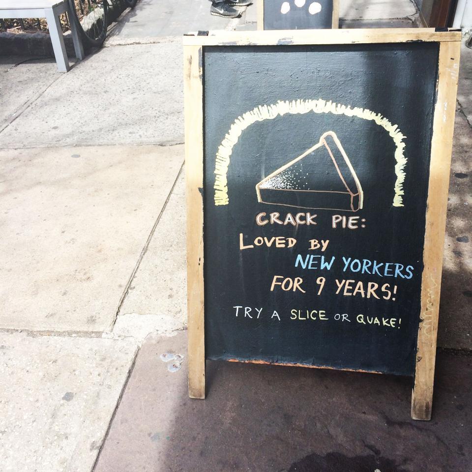 crack-pie-sign