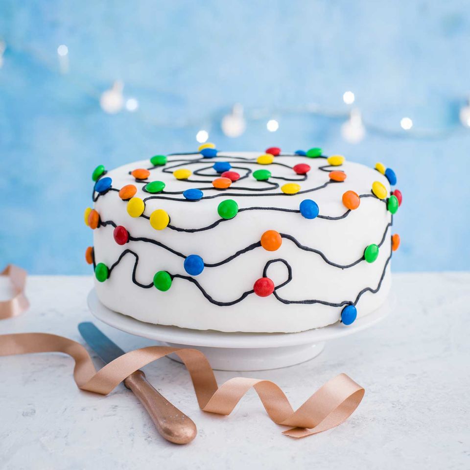 Christmas Cake Decorating Idea How To Make A Christmas Lights