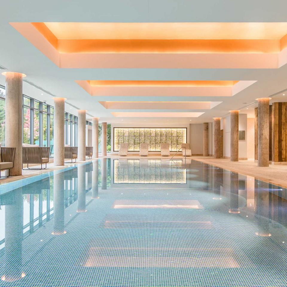The indoor leisure pool