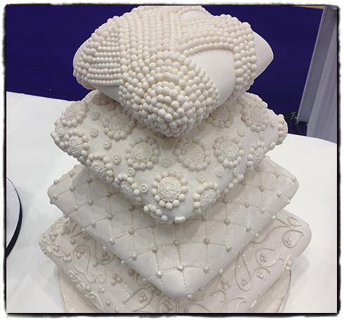 professional-cushion-cake.jpg