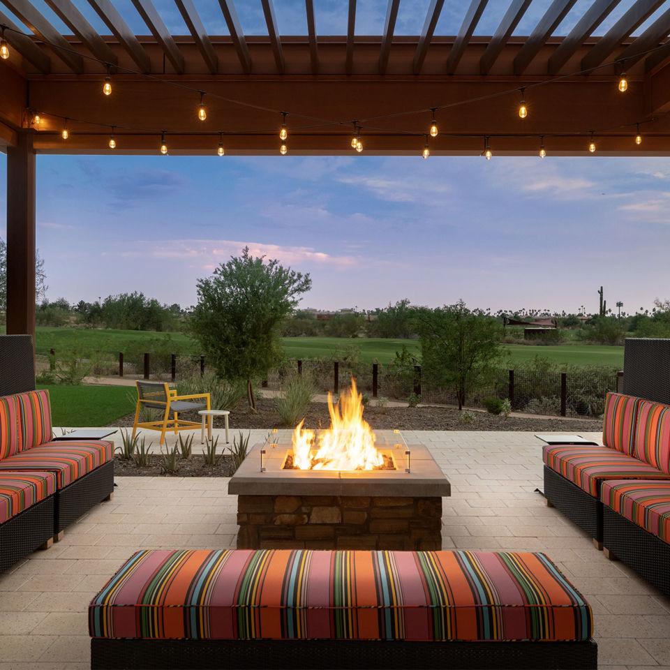 The Home2 Suites fire pit and grill area. Image: Visit Mesa