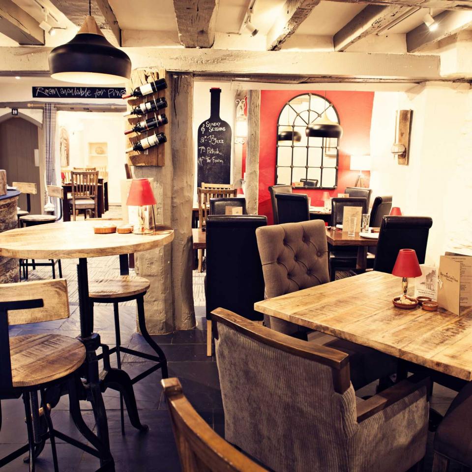 Bayards Cove interiors
