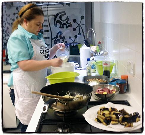 emma-cooking-curry.jpg