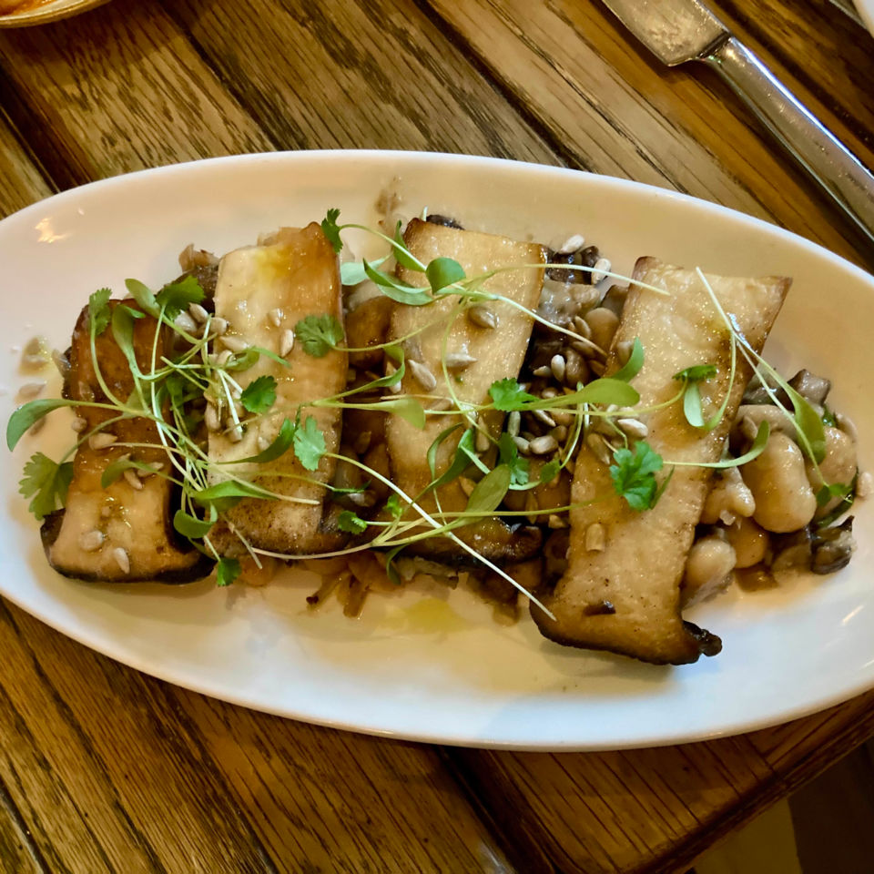 Mushroom and butterbean mojo verde