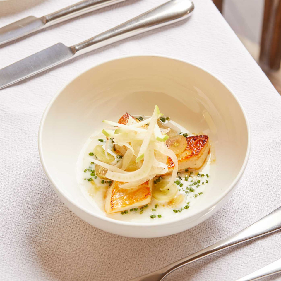 The elegant scallop, apple and fennel dish. Image: Zoe Warde-Aldam Photography