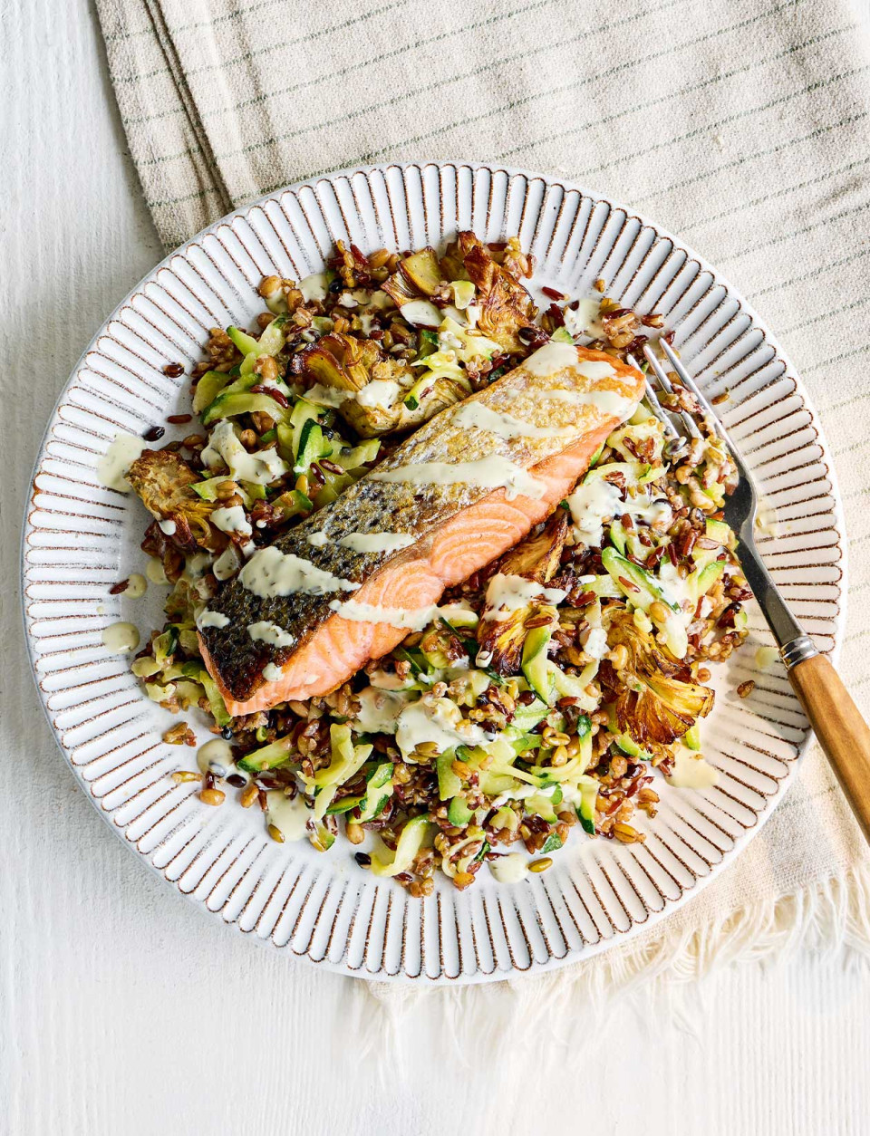 Salmon with crispy artichoke grains