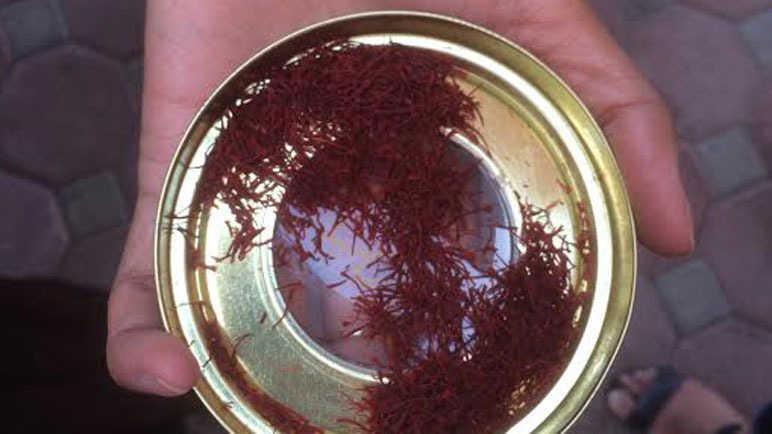compressed_saffron.jpg