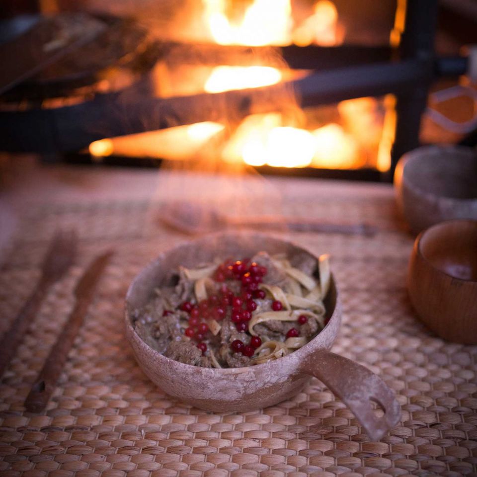 Fireside dinner. Image: Duncan Nicol Robertson