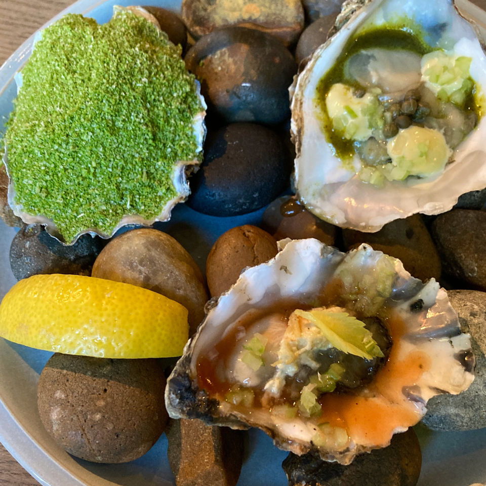 Oysters at The White Hart Inn