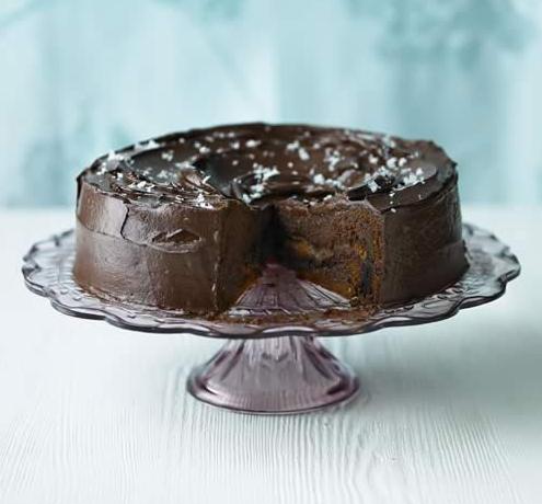 SALT-CARAMEL-CAKE-NEW_560x730_377f04a3a599e7dcdcf9b0b5e46a559d.jpg
