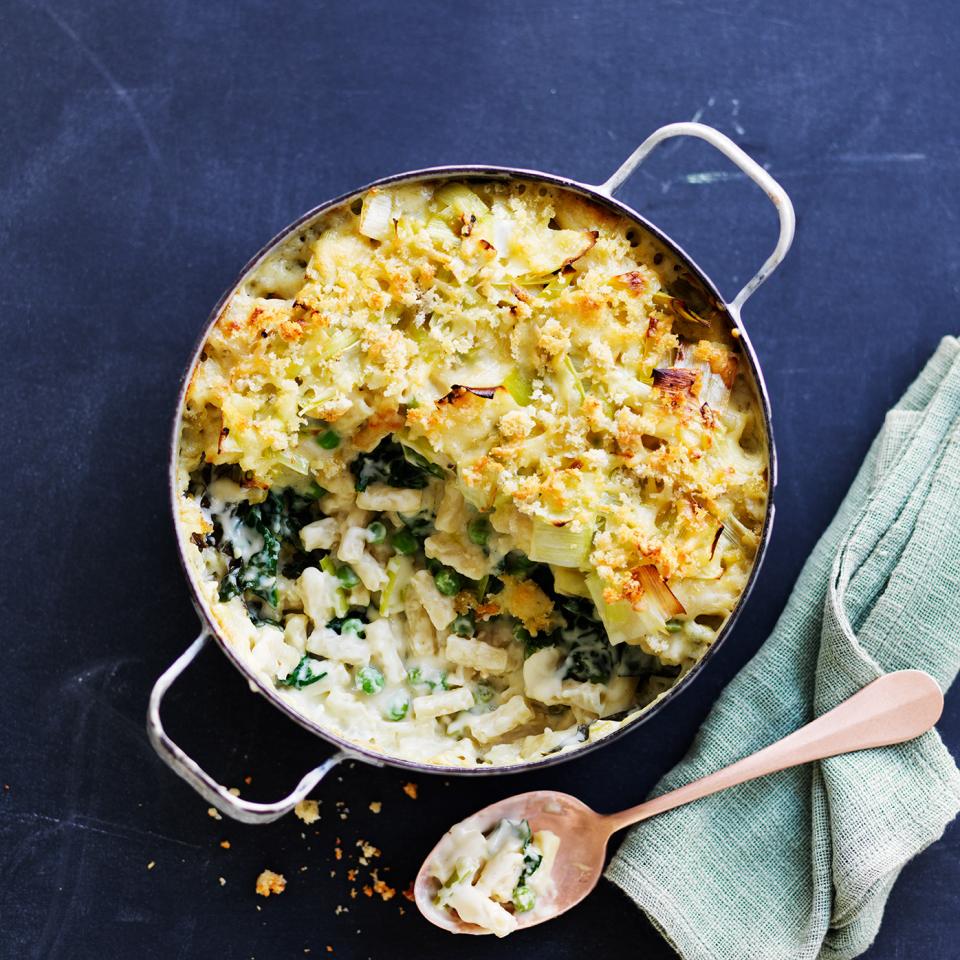 Green vegetables mac 'n' cheese