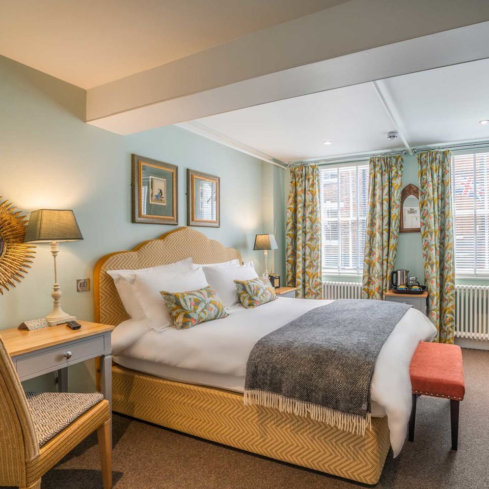 Gilbeys-Eton-Accomodation-(5)