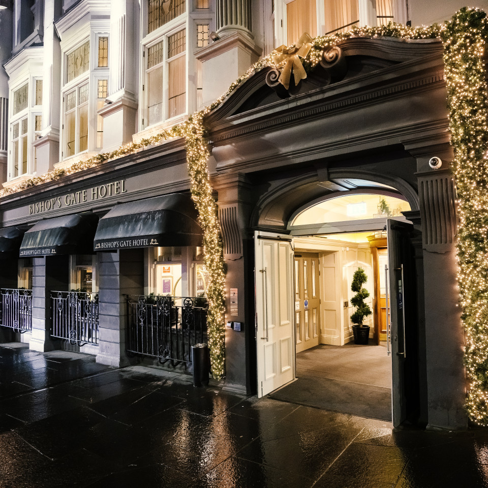 IRELAND-External view of Bishop's Gate Hotel, Derry~Londonderry Christmas CREDIT Courtesy of Tourism Northern Ireland