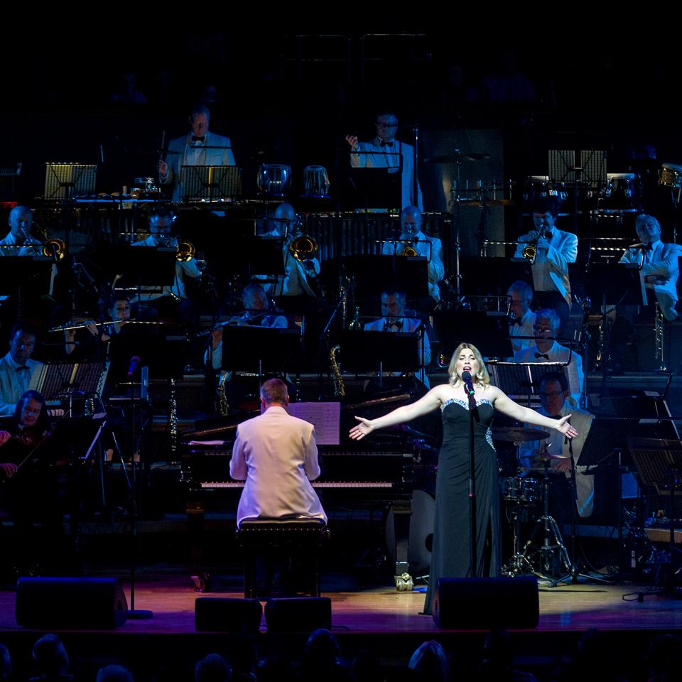 The-Best-Of-James-Bond,-Royal-Festival-Hall