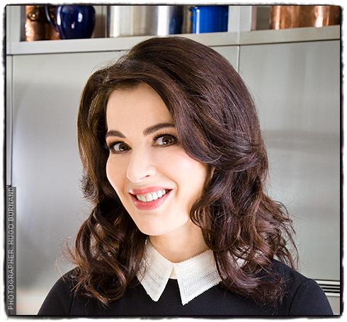 nigella-head.jpg