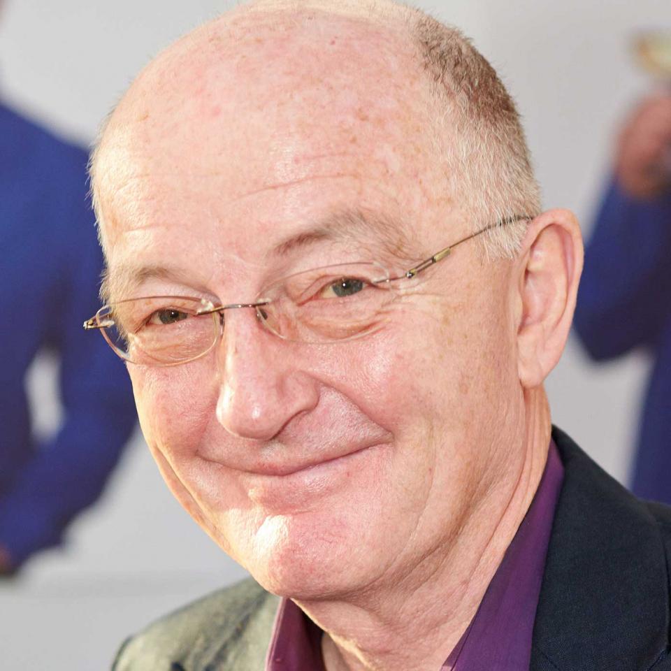 Oz-Clarke
