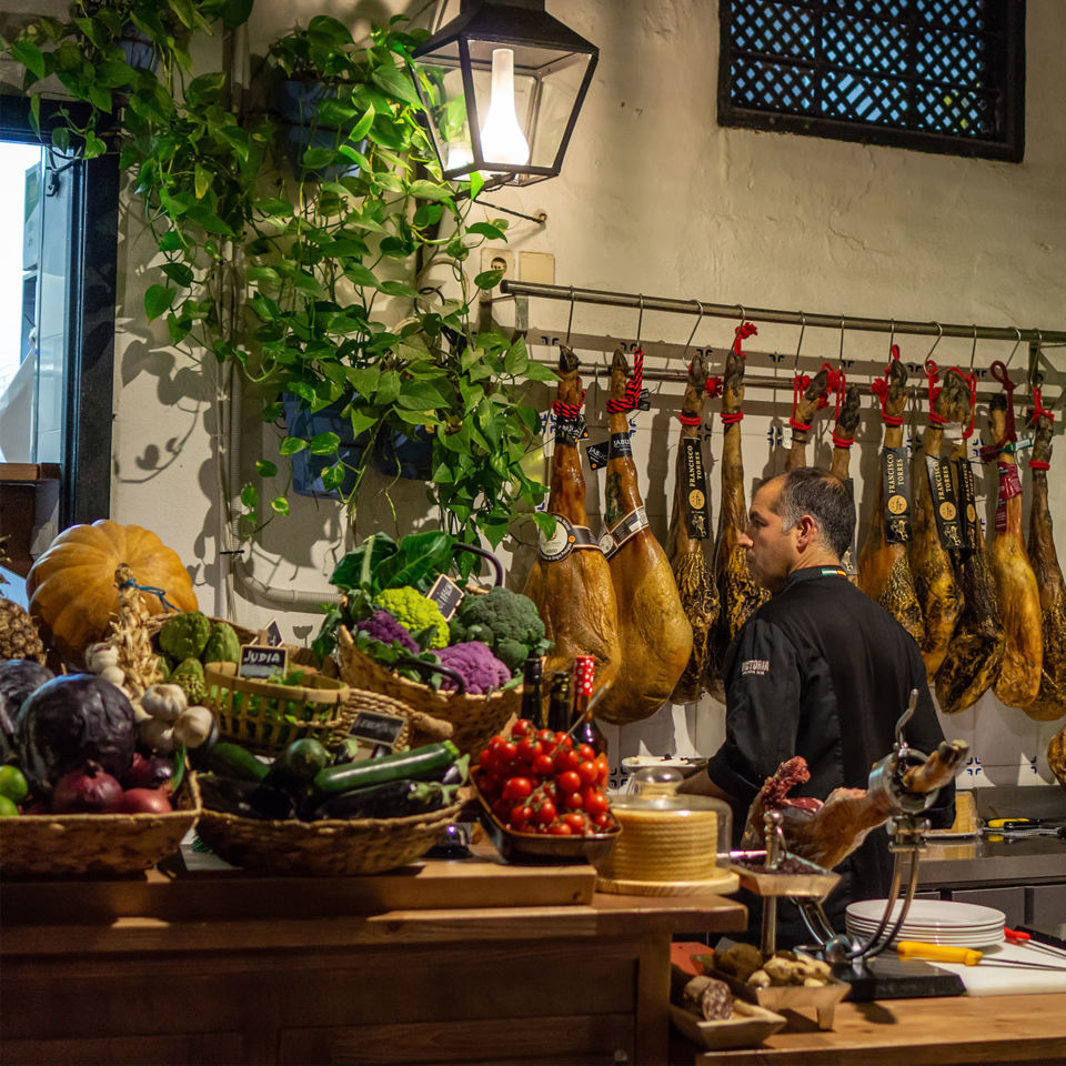 El Pimpi tapas spot. Image: Shutterstock