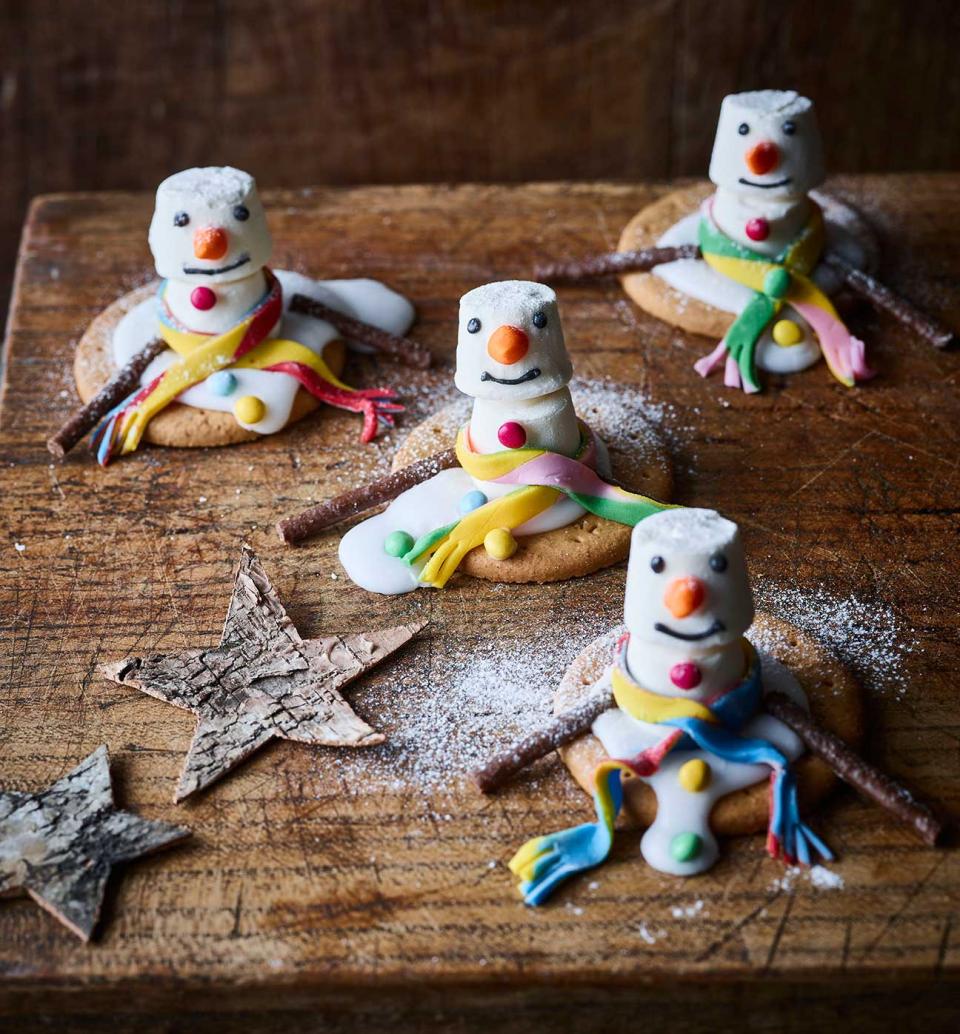 05.Sainsbury-Cover-melting-snowman-3
