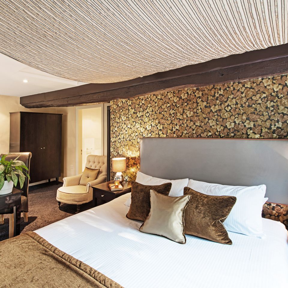 hh-bEDROOM