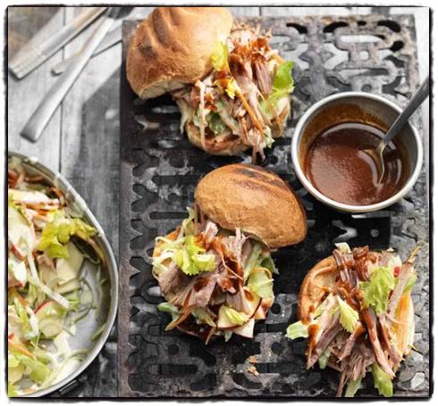 bonfire-night-pulled-pork.jpg