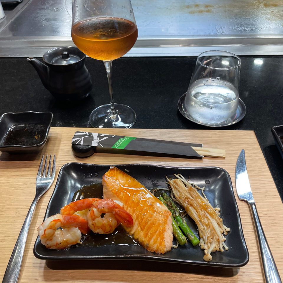 Delicious teppanyaki food