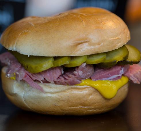 3burger.jpg