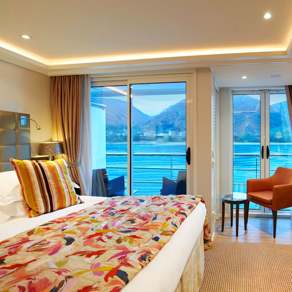 A suite on board